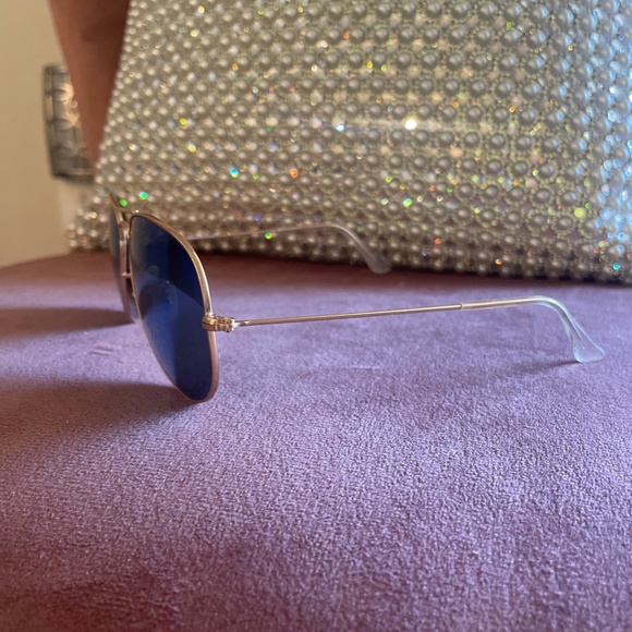 Ray-Ban Gold Frame Sunglasses with Blue Lenses - Picture 2 of 5